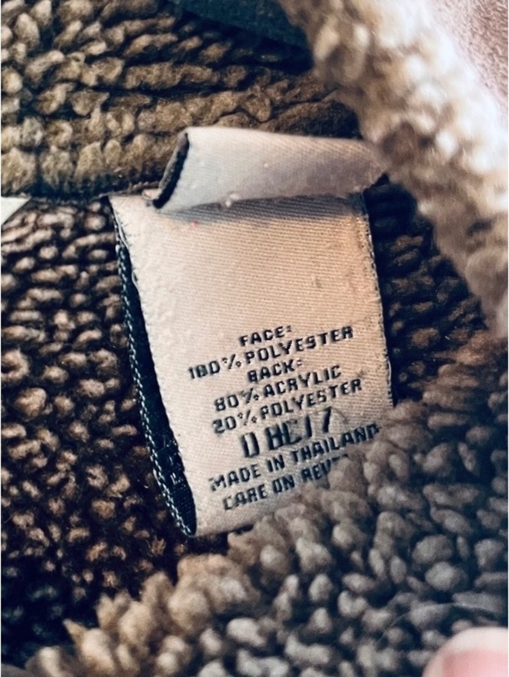 L.L.Bean Women's Large Brown Faux Shearling Coat with Button Closure - Picture 5 of 9